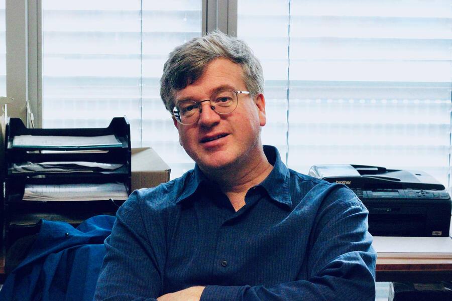 Investigator Roth in his office