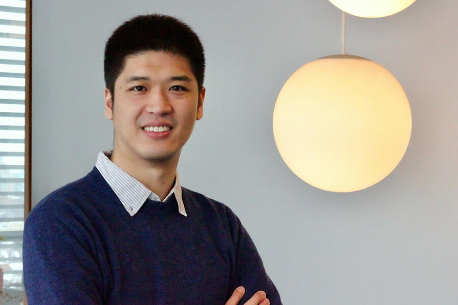 Headshot of Zheng Luo