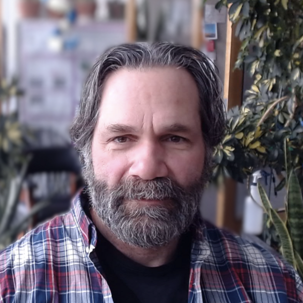 Headshot of Peter Roy
